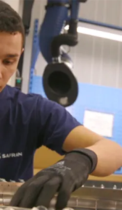 airemploi-metier-chaudronnier-aeronautique